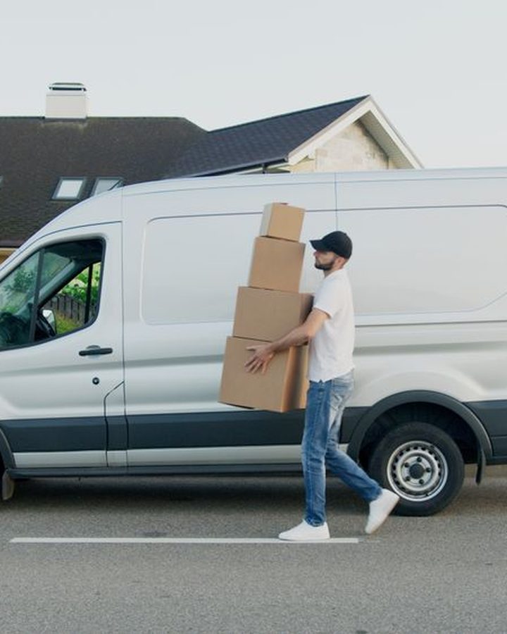 Courier