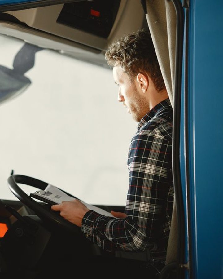International Truck Driver (C+E)